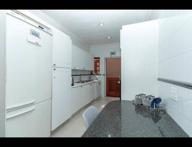 3 BEDROOM TOWNHOUSE FOR SALE IN LONEHILL